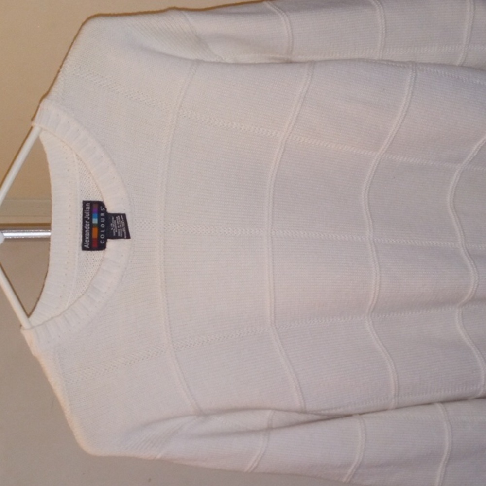 Alexander Julian Men's Off-White Crewneck Sweater